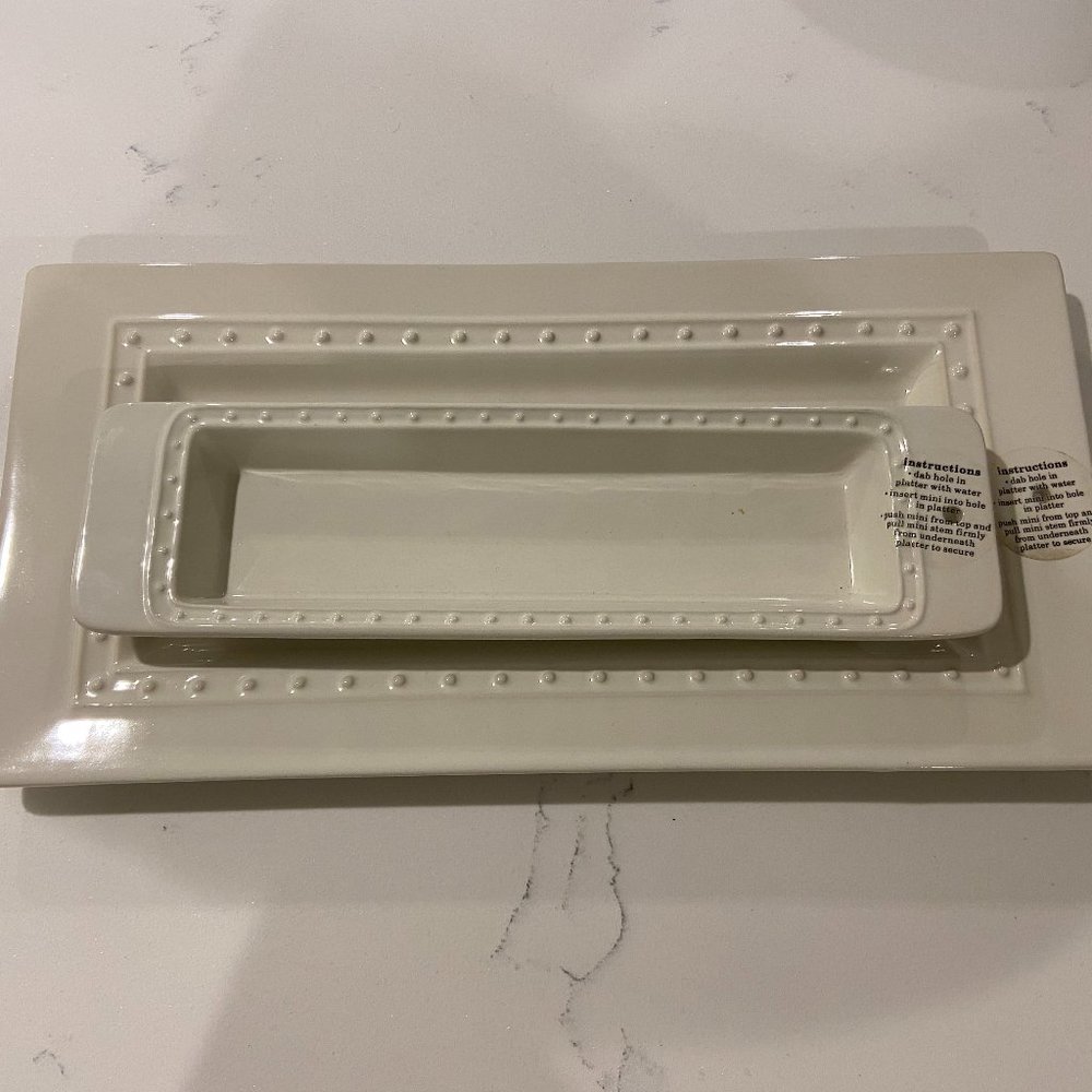 Nora Fleming pearl dot set of two rectangular platters